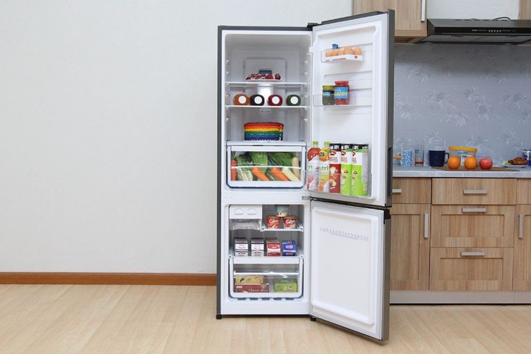 Sửa chữa tủ lạnh sharp tại nhà